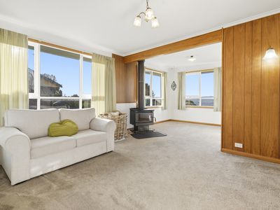 31 New World Avenue, Trevallyn