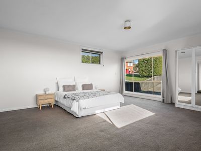5 Mimosa Place, Youngtown