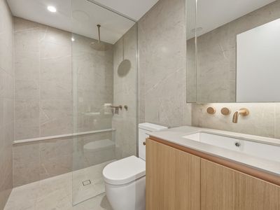 604 / 66 Lambert St, Kangaroo Point