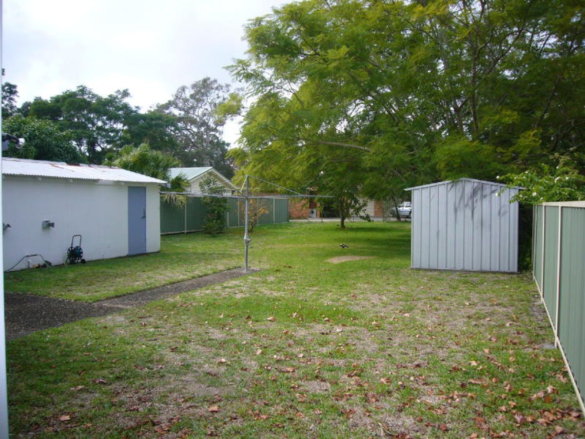 19 President Poincare Parade, Tanilba Bay, Tanilba Bay - Thumbnail 7