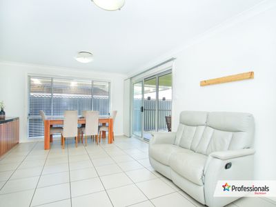 2 Sandstock Crescent, Jordan Springs