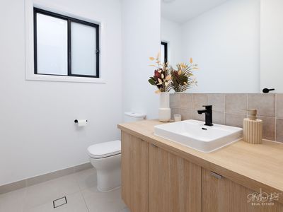 40 LEDBURY CIRCUIT, Wodonga