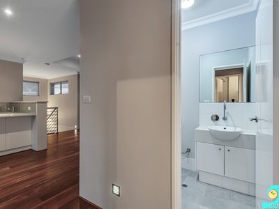 16 Teraglin Vista, Yanchep