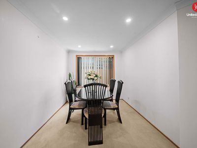 18 Coonabarabran Crescent, Hoxton Park