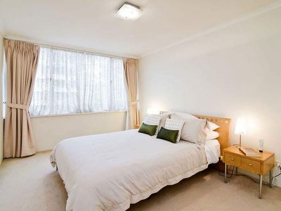 202 / 2 Broughton Road, Artarmon