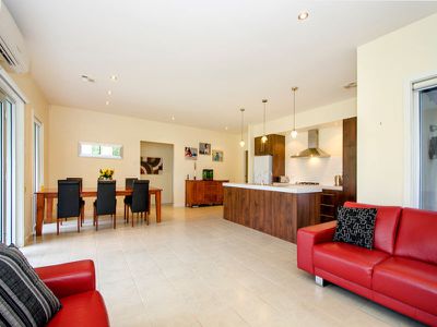 11 St Martins Drive, Mount Gambier