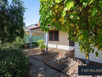 61 Docker Street, Wangaratta