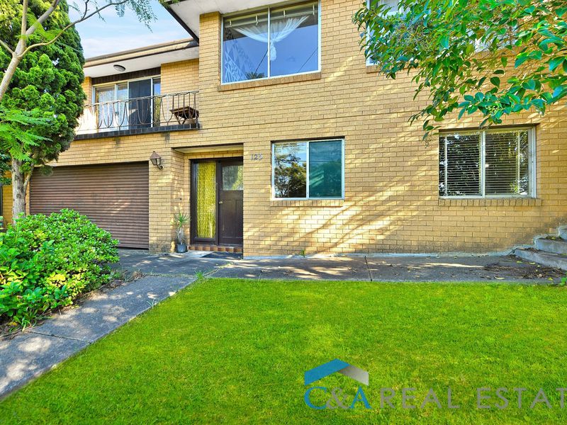 125 HILL ROAD, Lurnea