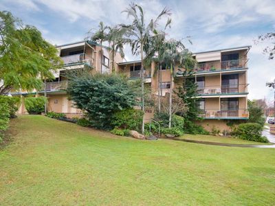 4 / 32 Ward Street, Indooroopilly