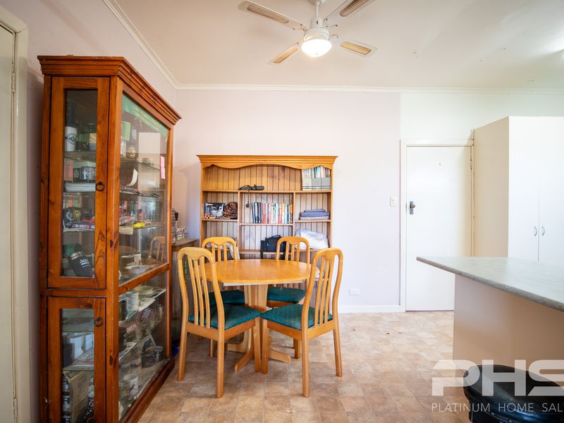 18 Meering Road, Quambatook