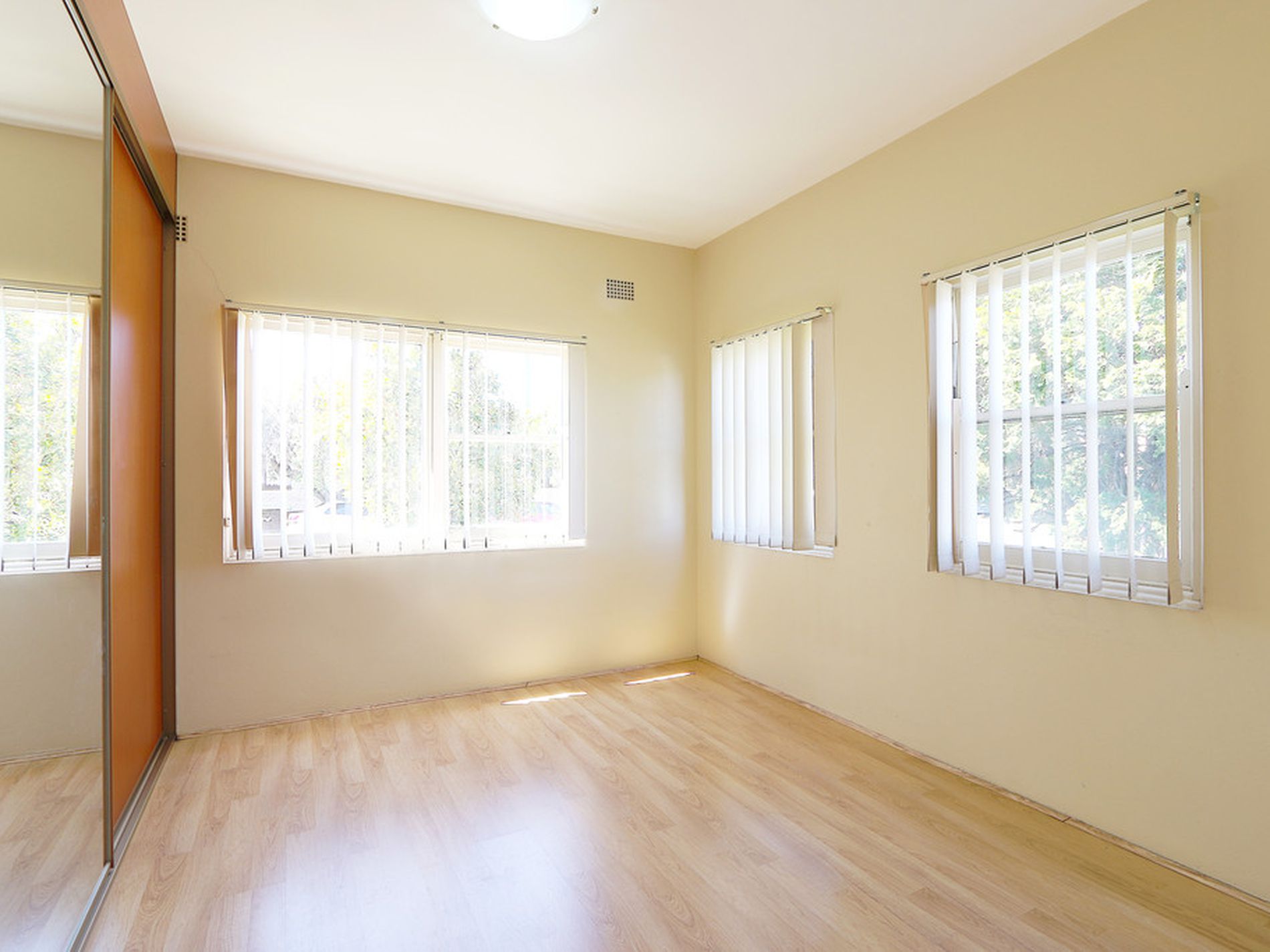 1 / 64 Railway Street, Rockdale
