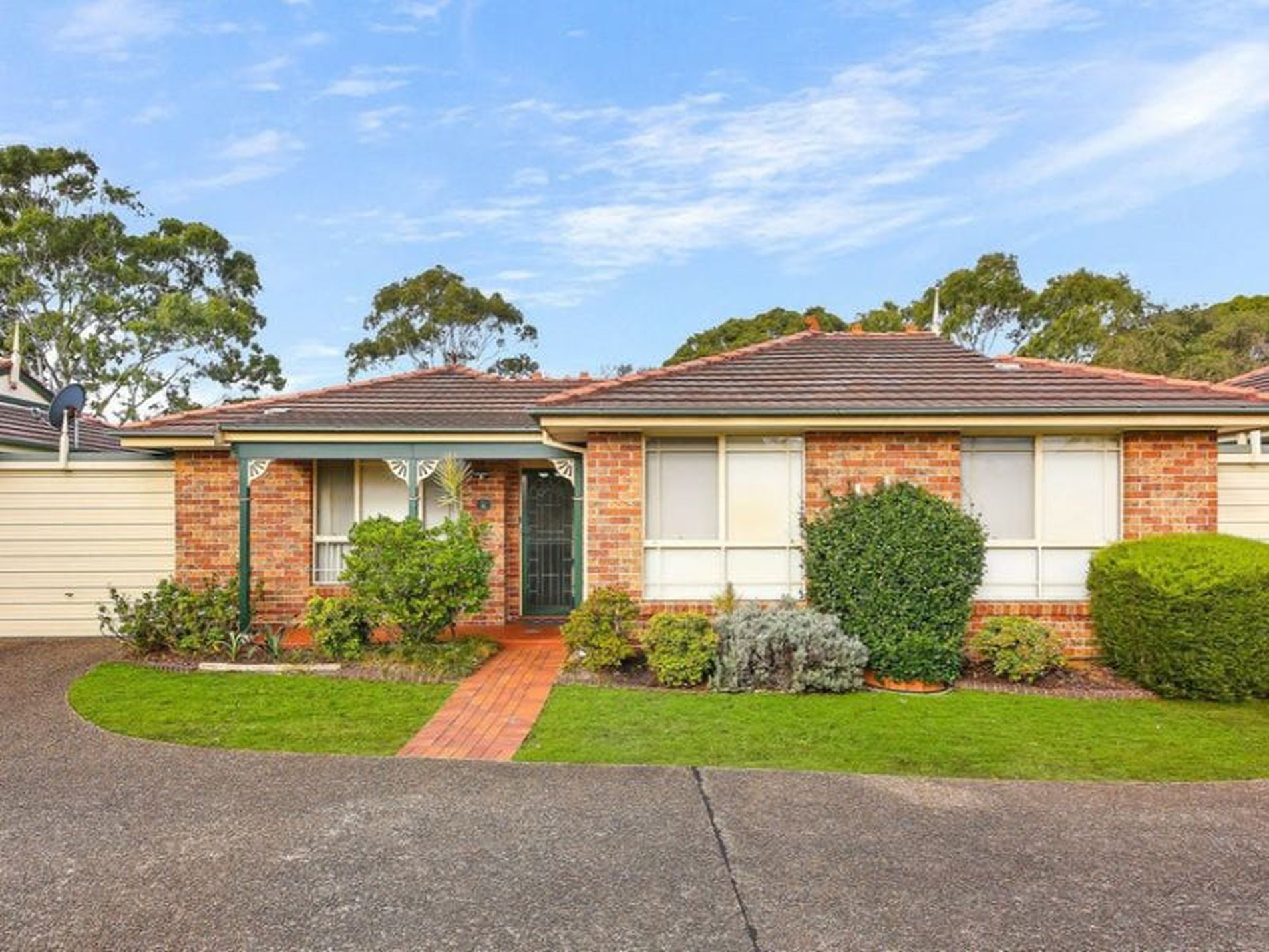 2E / 5-15 William Street, Botany