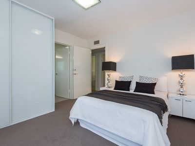5 / 219 Mill Point Road, South Perth