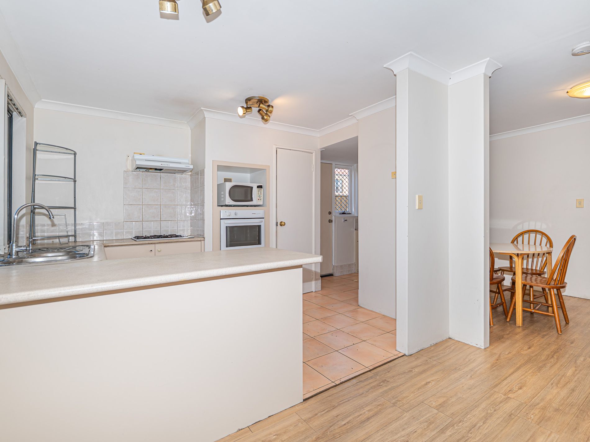 3 / 13 Gochean Avenue, Bentley