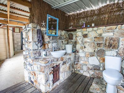 72 Rainforest Close, Sugarloaf