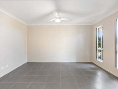 23 Parker Court, Beaudesert