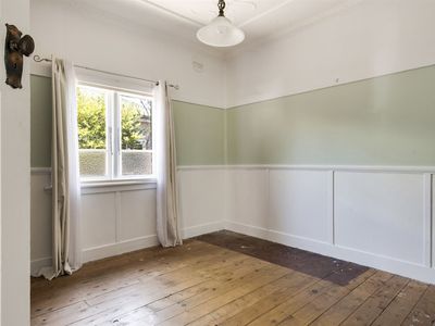 52 Princes Highway, Milton