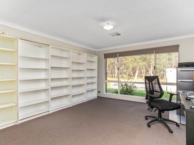 21 Sarsaparilla Ramble, Byford