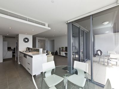 703 / 2 Oldfield Street, Burswood