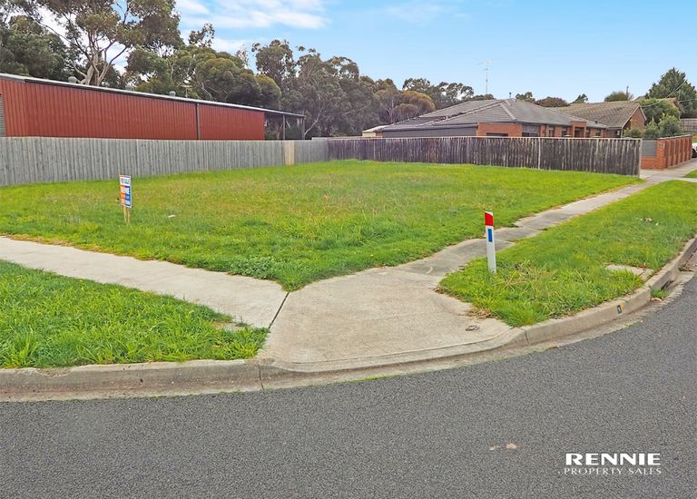 3 Acacia Way, Churchill 3 Acacia Way, Churchill