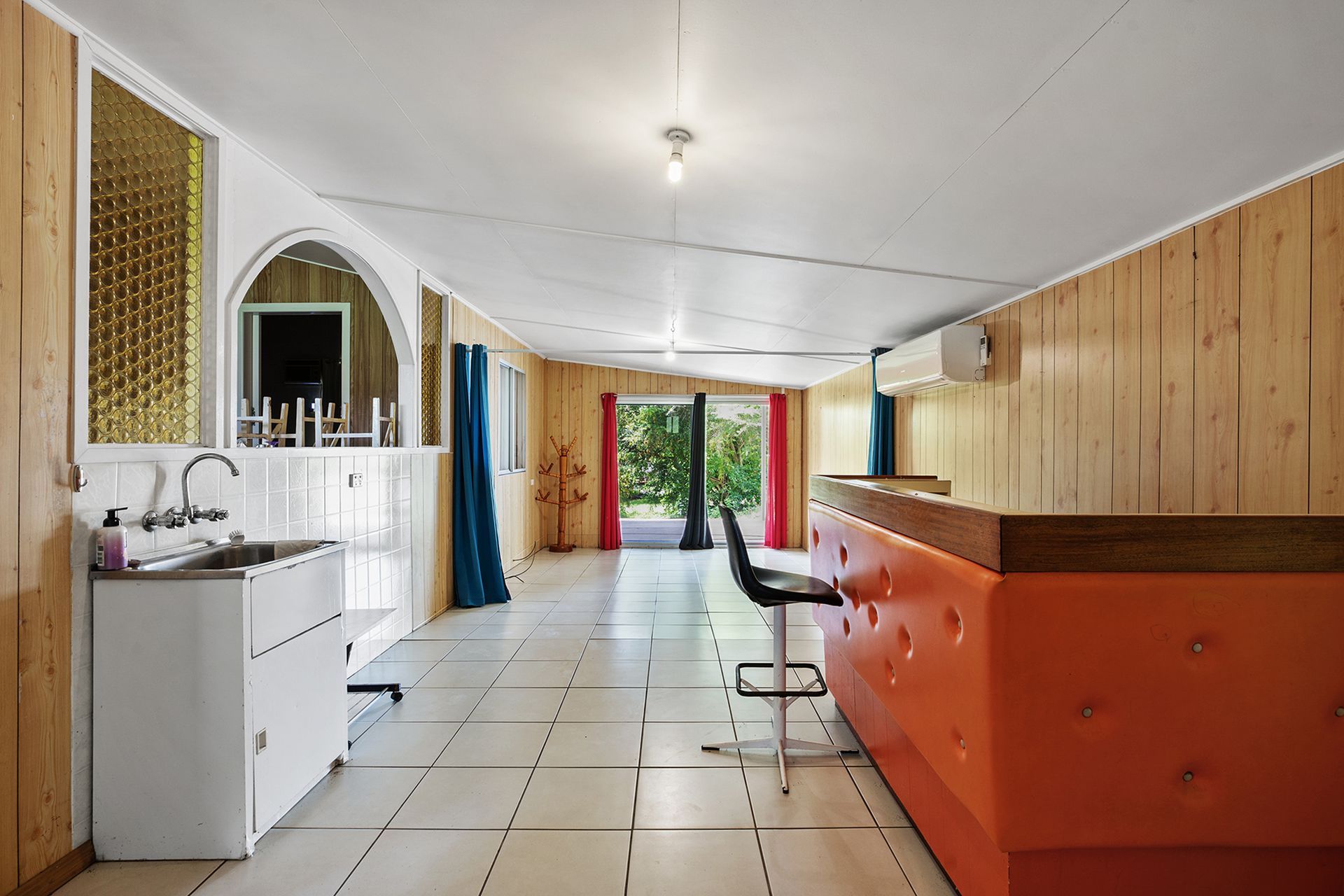 3475 BRUCE HIGHWAY, Kuttabul