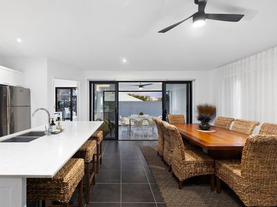 6 Demby Crescent, Wakerley