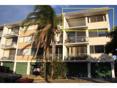 12 / 223 Cavendish Road, Coorparoo
