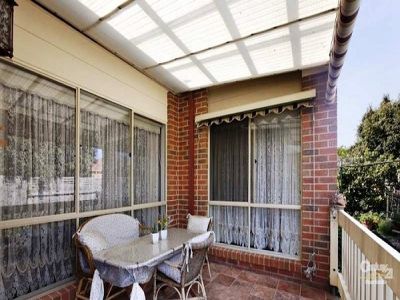 2 Louise Mack Walk, Lynbrook