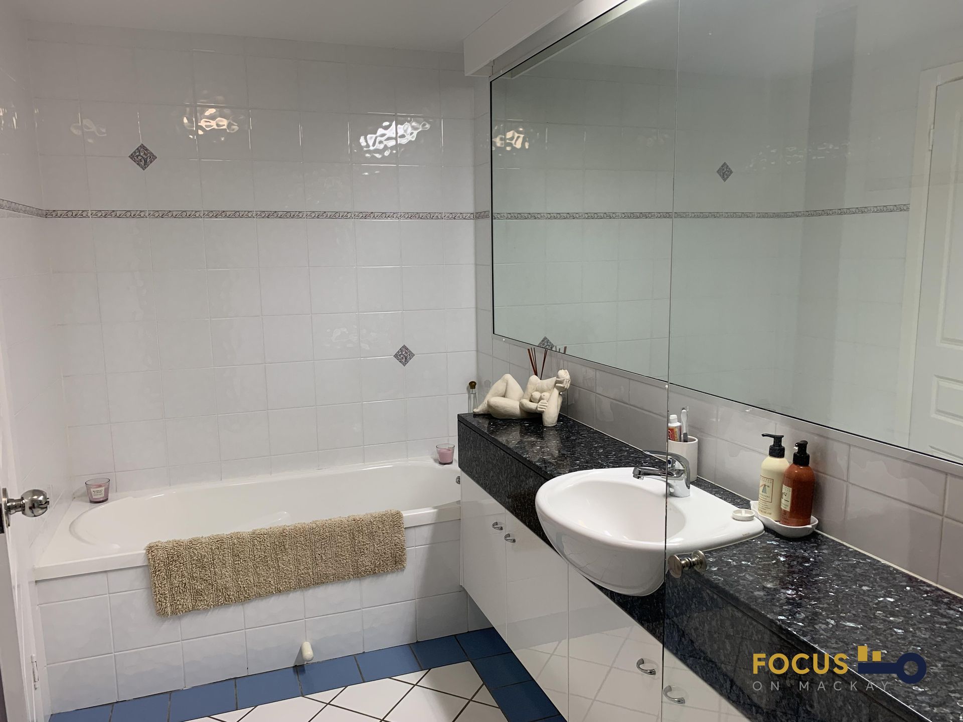 7 / 7 Megan Place, Mackay Harbour