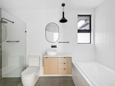 3 / 45 Newton Road, Newton