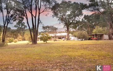 1 Thomson Road, Beaconsfield Upper