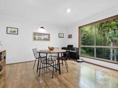 11 Annie Street, Landsborough