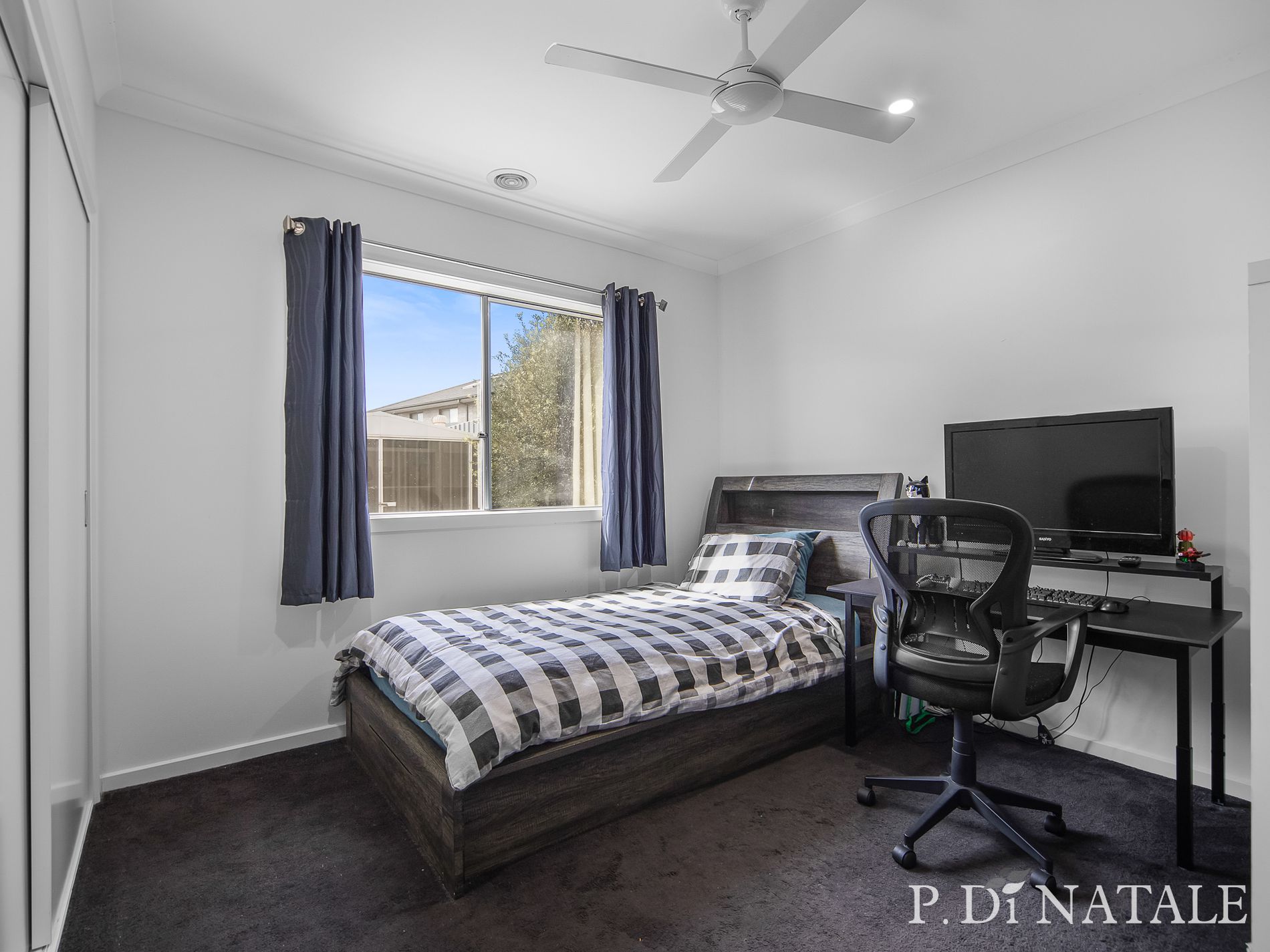47 District Avenue, Werribee