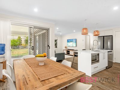 14 Dillon Drive, Kelso