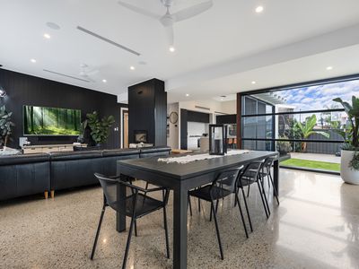 10 Broadway, South Brighton