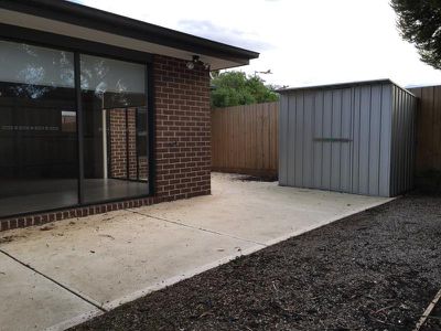 1 / 9 Brimpton Grove, Wyndham Vale