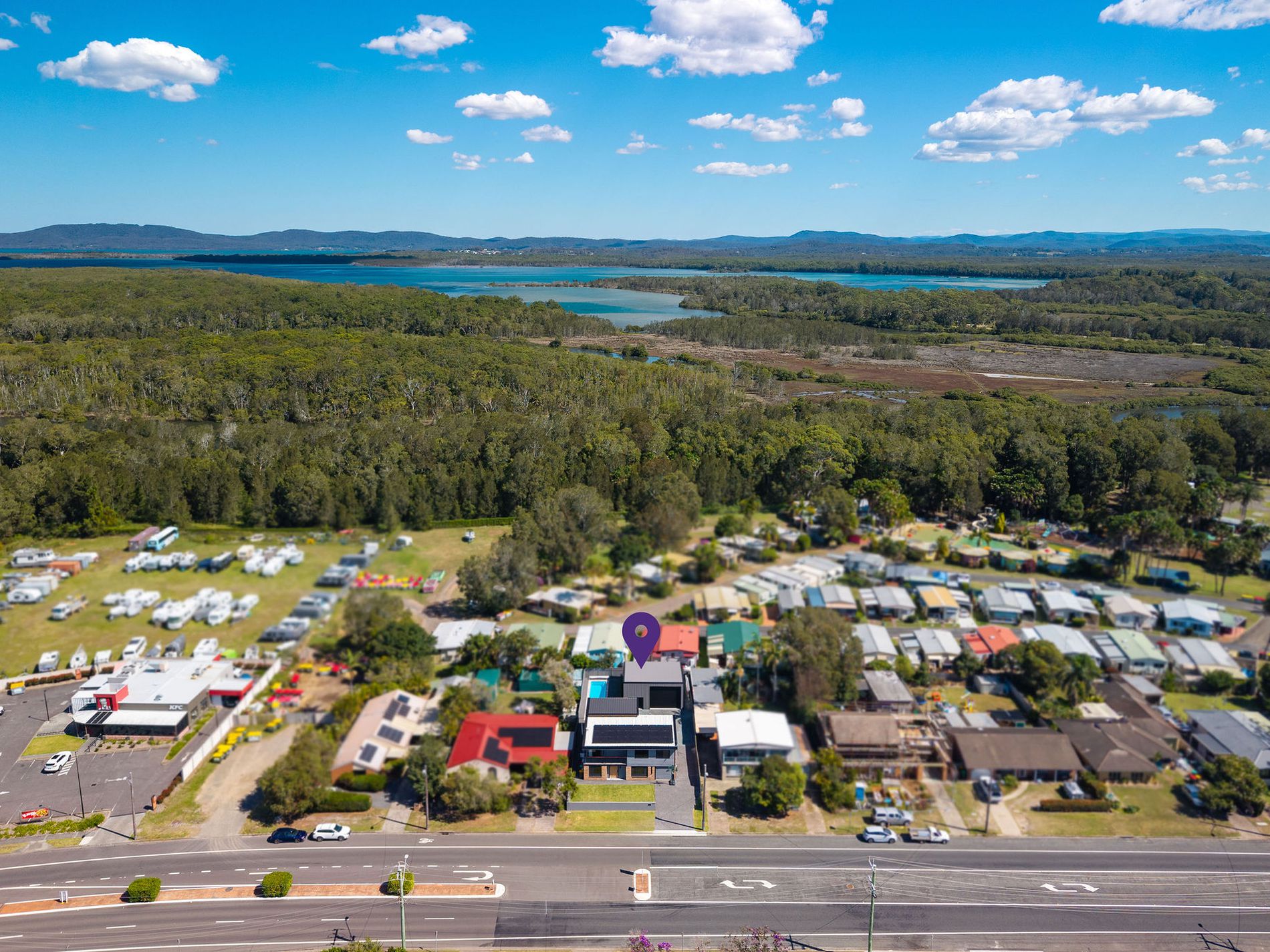 67 The Lakes Way, Forster