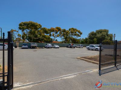 6 / 15 Corvus Place, Rockingham