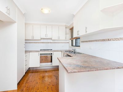 72 Wentworth Street, Oak Flats