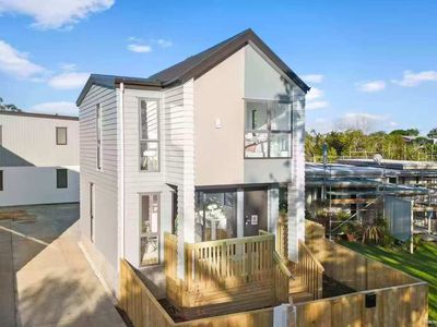 A / 4 Blue Gum Rise, Sunnyhills
