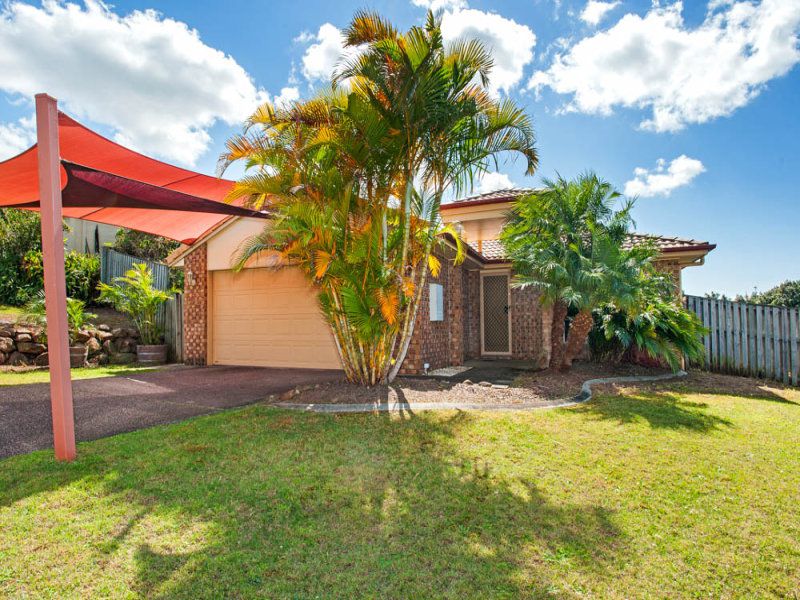 19 Midway Tce, Pacific Pines