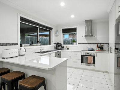 9 Kate Reed Drive, Prospect Vale