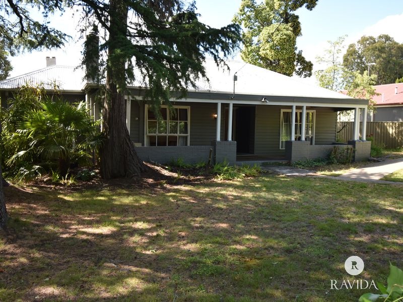 11 Victoria Road, Beechworth