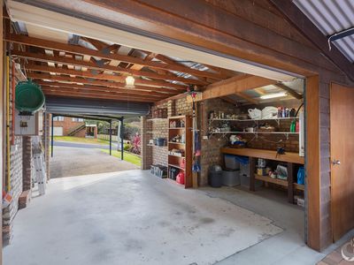 28 Hillside Crescent, Kianga