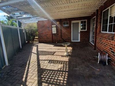 2 / 12 Prince Philip Drive, South Bunbury