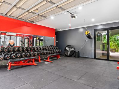 42-44 Osprey Close, Bayview Heights