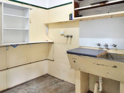 27 Queen Street, Forbes