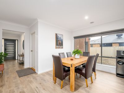 8 Fletcher Avenue, Mooroopna