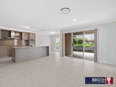 31 Mirrabooka Road, Mirrabooka