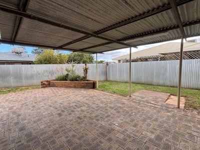 230A Collins Street, West Lamington